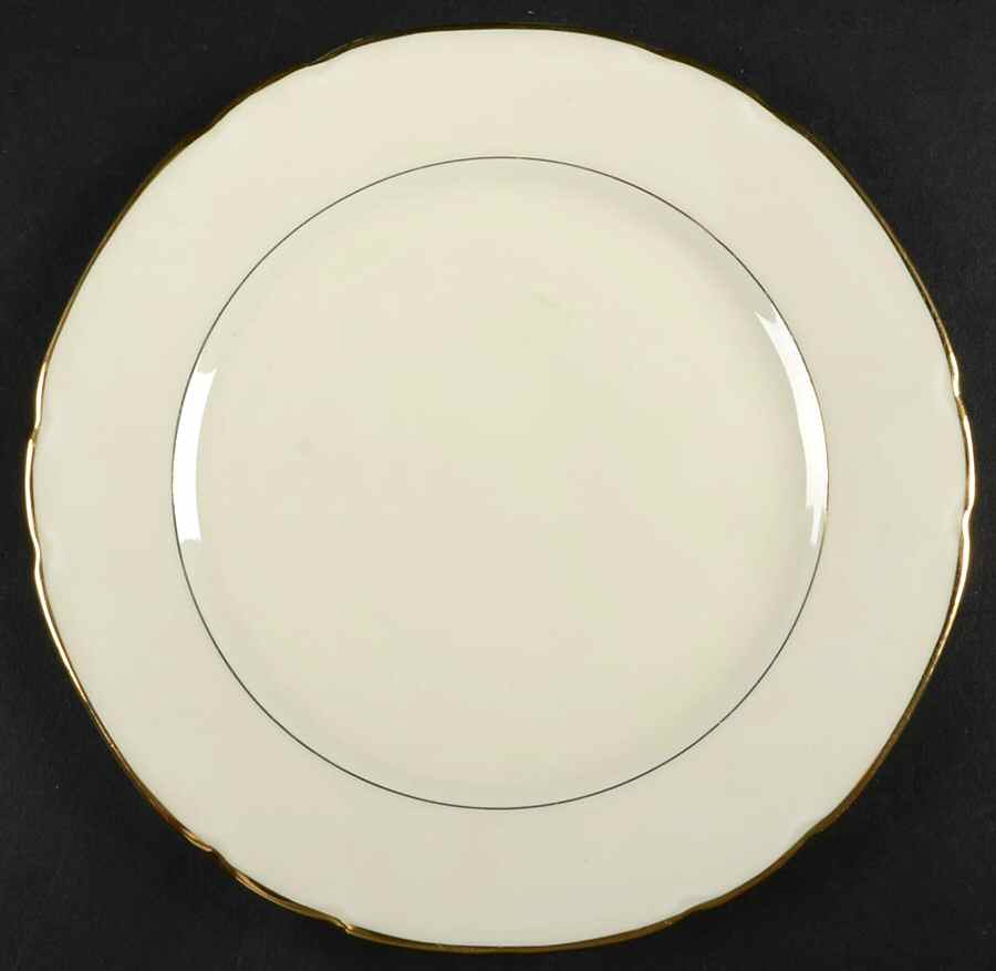 VIT160 Bread & Butter Plate by Victoria (Czech)-1