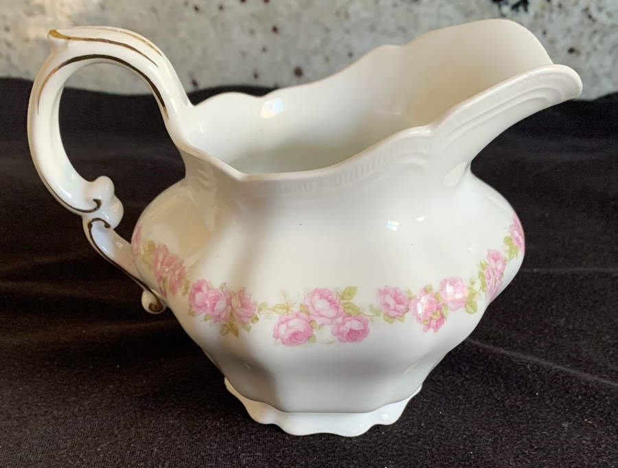 VNN51 Creamer by Vienna-1