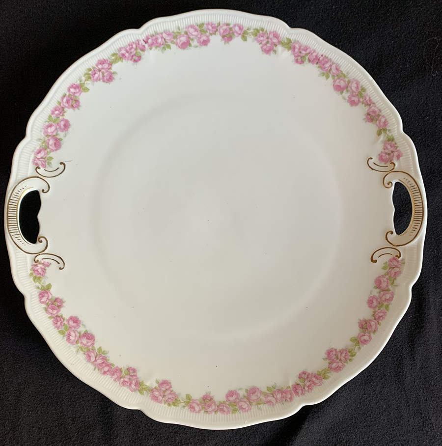 VNN51 Handled Cake Plate by Vienna-1