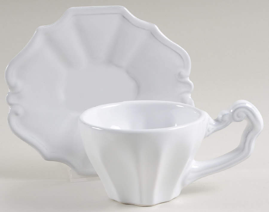 Antico Bianco Flat Cup & Saucer Set by Vietri (Italy)-1