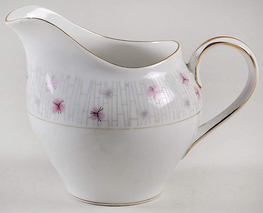 Sonata Creamer by Valmont-1