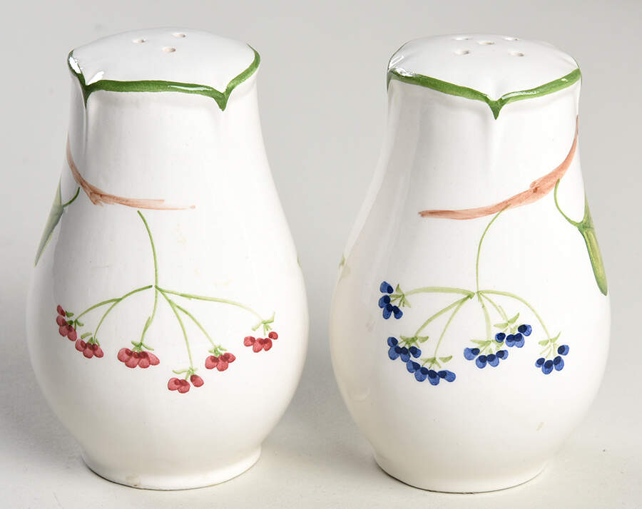 Millefoglie Salt & Pepper Set by Vietri (Italy)-1