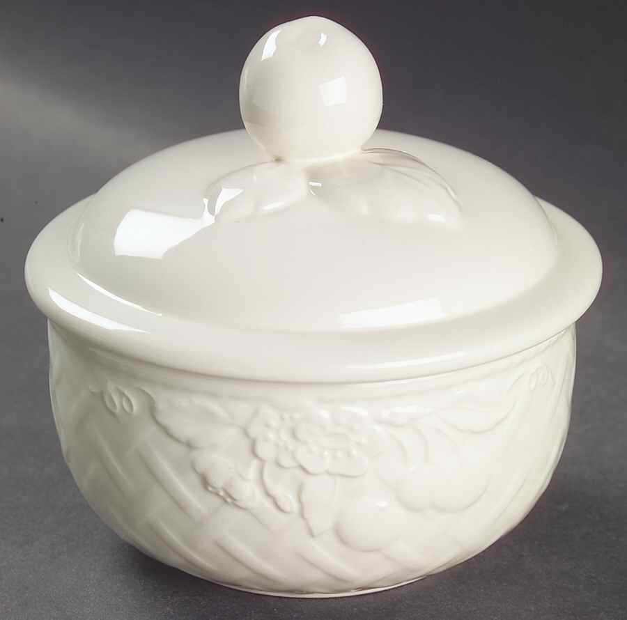 Piemont Sugar Bowl & Lid by Villeroy & Boch-1