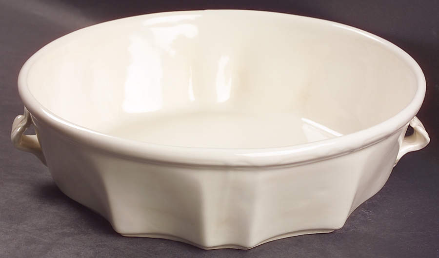 Portobello 9" Round Baker by Vietri (Italy)-1