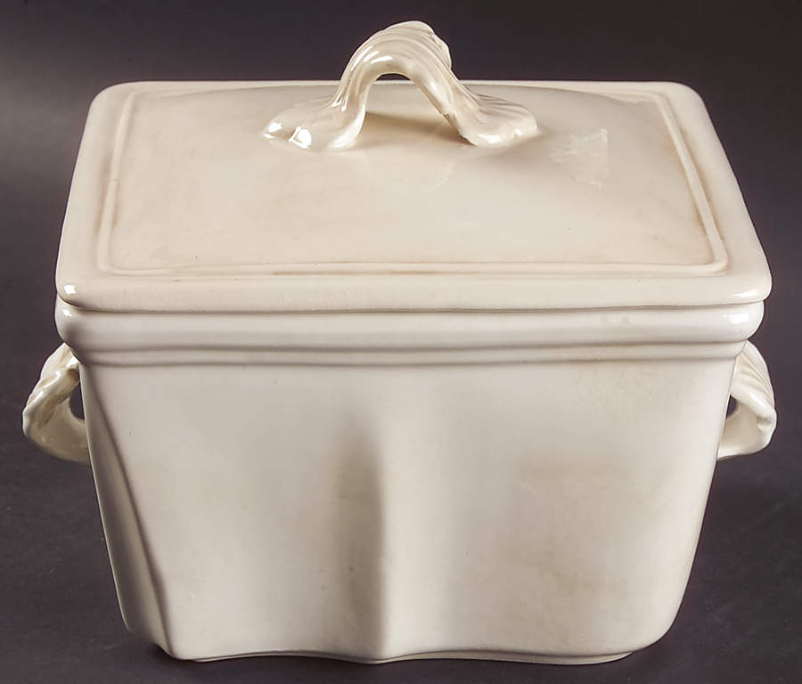 Portobello 1.75 Quart Square Casserole with Lid by Vietri (Italy)-1
