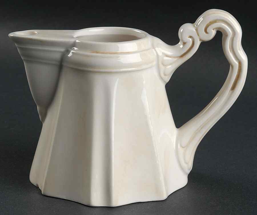 Portobello Creamer by Vietri (Italy)-1
