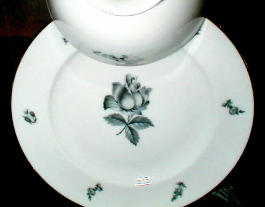 Midnight Rose Salad Plate by Vita Craft-1