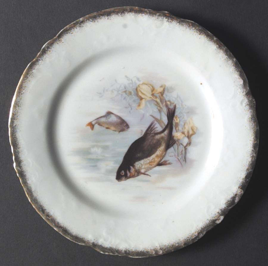 VTO26 Salad Plate by Victoria (Austria)-1