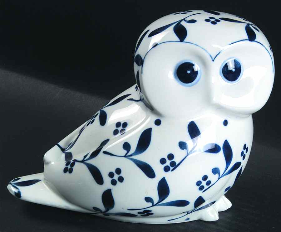 Royal Blue 6" Owl Figurine by Villeroy & Boch-1