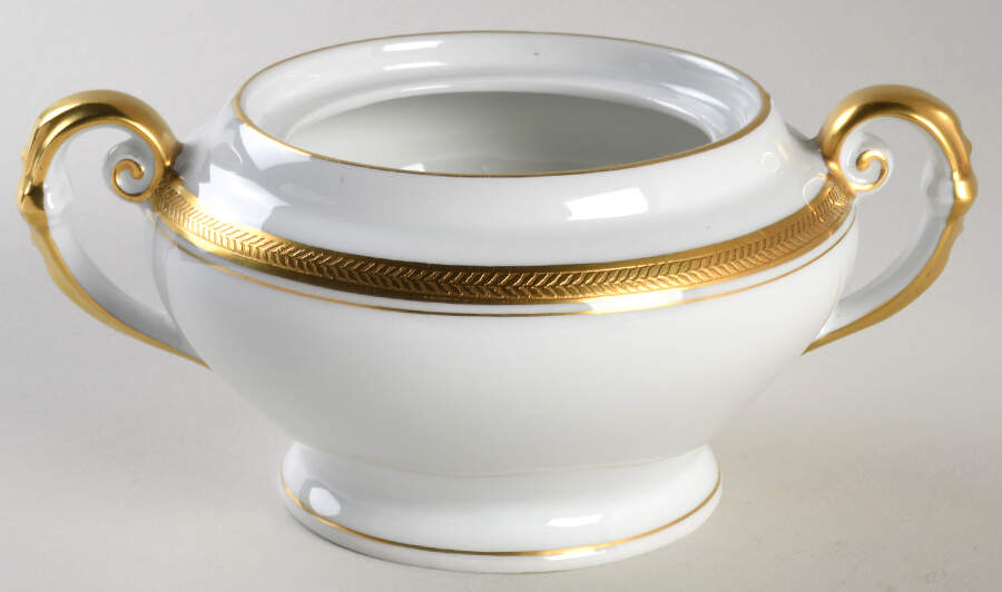 VIT167 Sugar Bowl No Lid by Victoria (Czech)-1