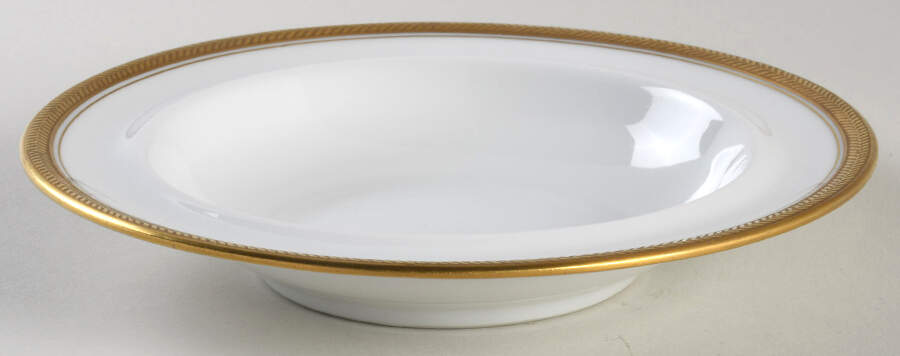 VIT167 Round Butter No Lid by Victoria (Czech)-1