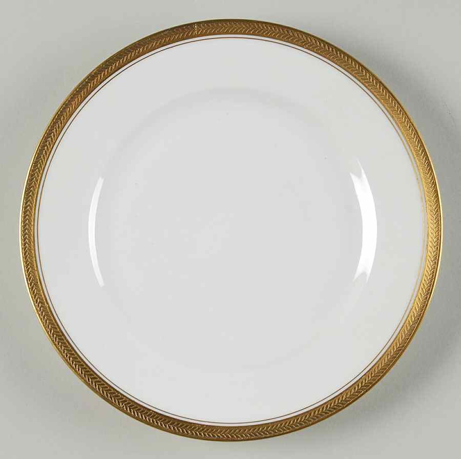 VIT167 Salad Plate by Victoria (Czech)-1