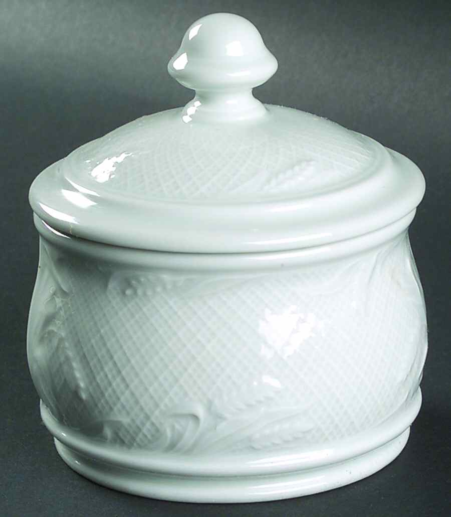 Campanola Sugar Bowl & Lid by Villeroy & Boch-1