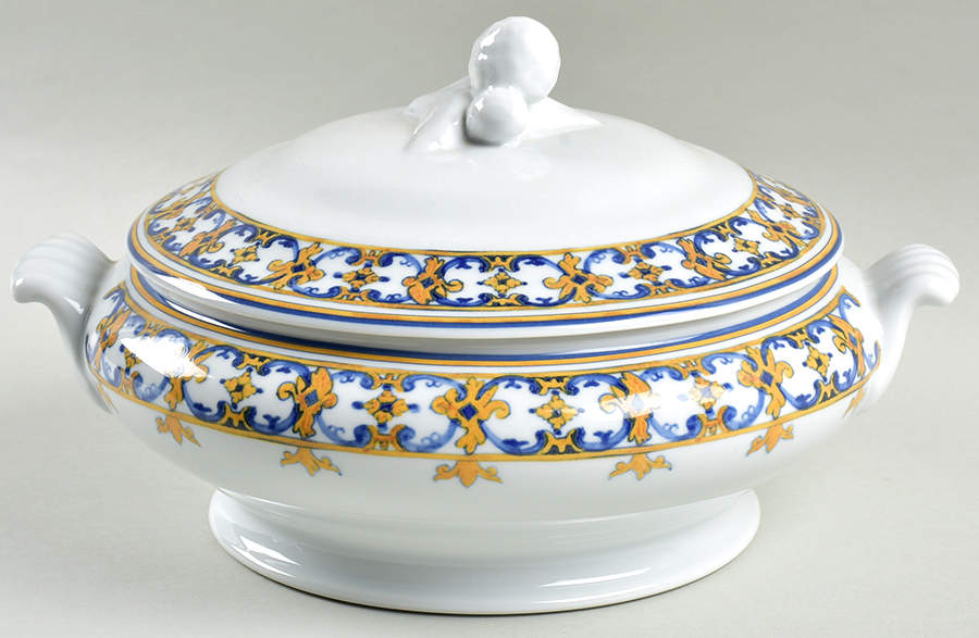 Caradana Round Covered Vegetable by Vista Alegre-1