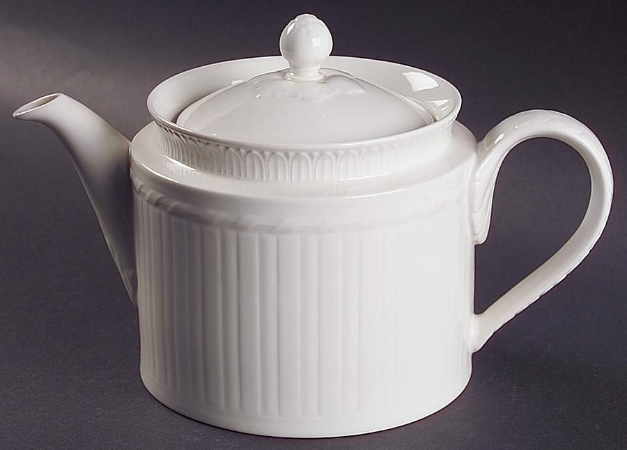 Cellini Teapot & Lid by Villeroy & Boch-1