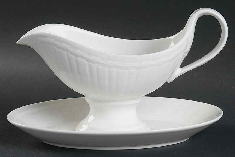 Cellini Gravy Boat & Underplate/Relish by Villeroy & Boch-1