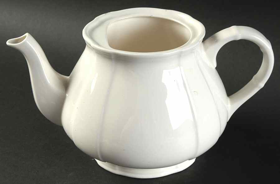Chambord (White, Fine China) Teapot No Lid by Villeroy & Boch-1