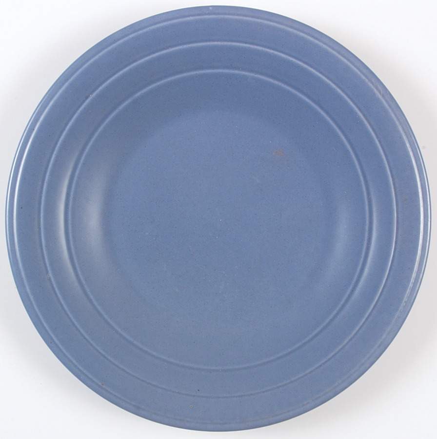 VR1 Dinner Plate by Villa Romana-1