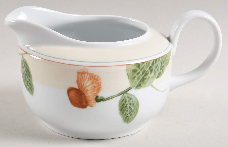 Botanica Gravy Boat by Vista Alegre-1