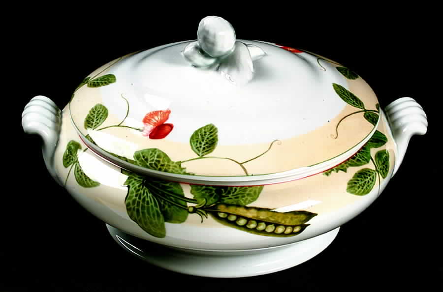 Botanica Round Covered Vegetable by Vista Alegre-1