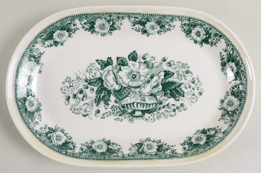 Balmoral Green 9" Oval Serving Platter by Villeroy & Boch-1