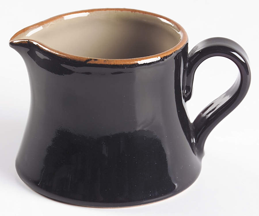 Chiaroscuro Creamer by Vietri (Italy)-1