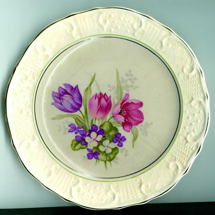VOG20 Bread & Butter Plate by Vogue-1