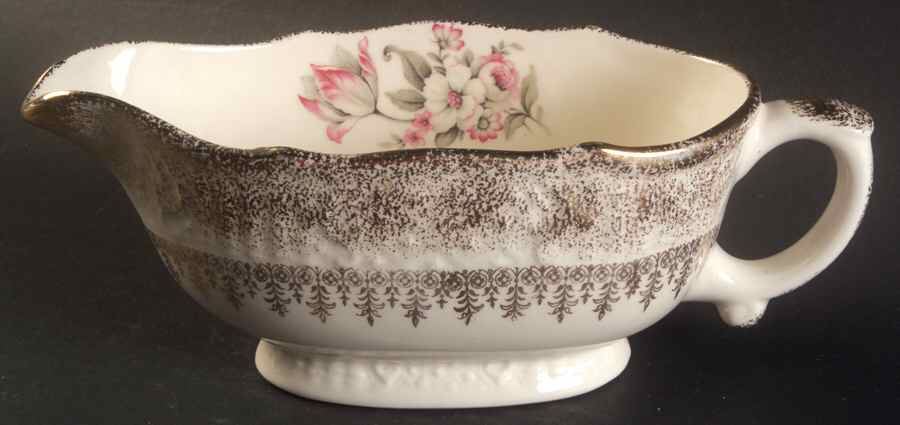 VOG61 Gravy Boat by Vogue-1
