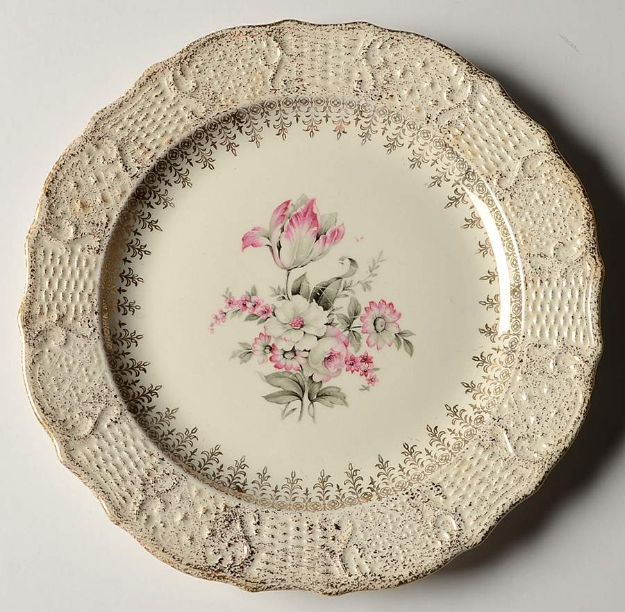 VOG61 Salad Plate by Vogue-1