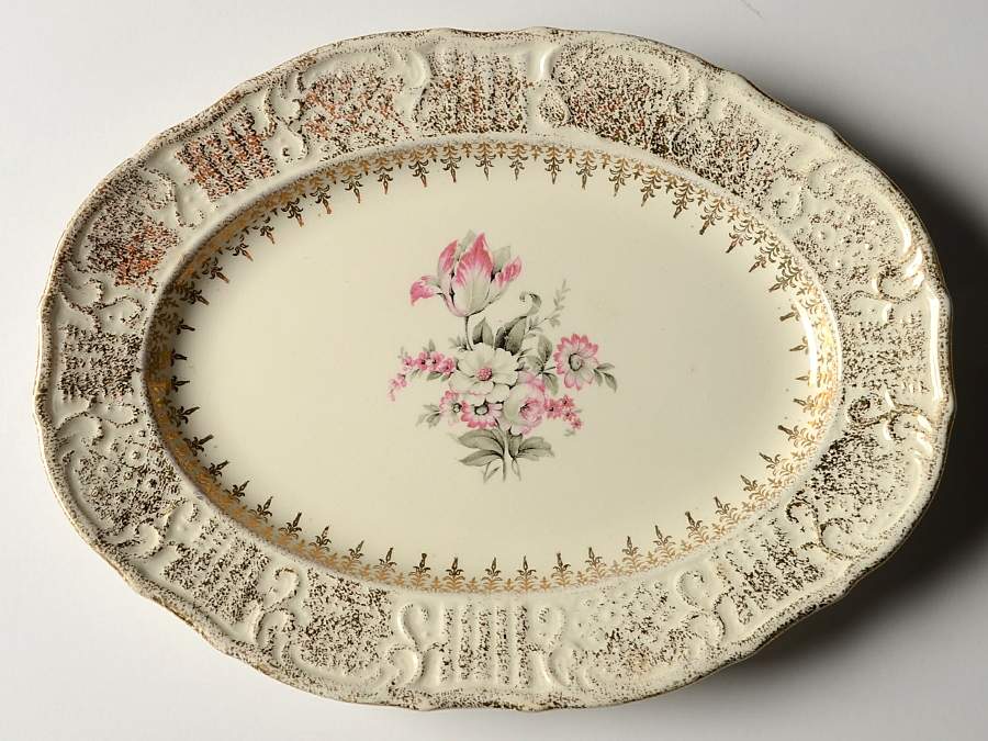 VOG61 11" Oval Serving Platter by Vogue-1