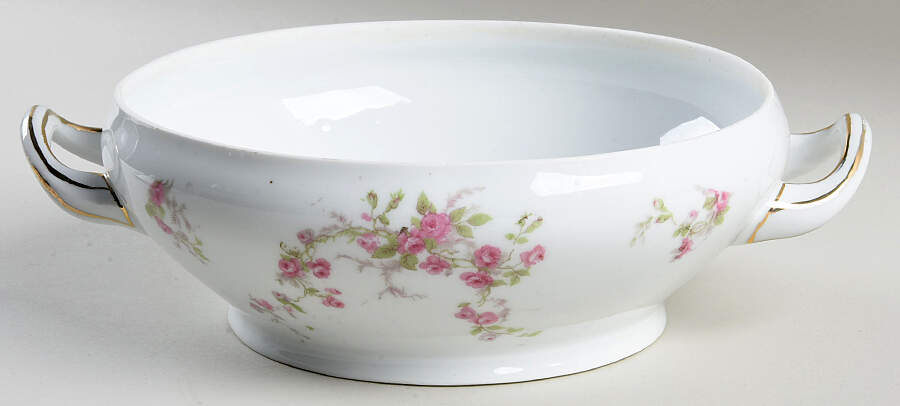 VTO46 Round Vegetable No Lid by Victoria (Austria)-1