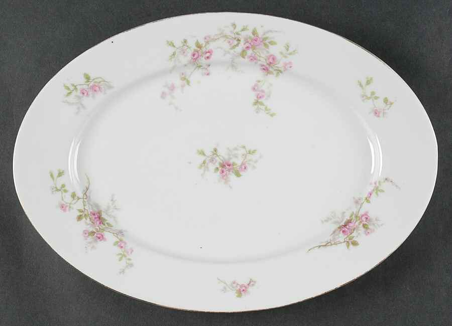 VTO46 12" Oval Serving Platter by Victoria (Austria)-1