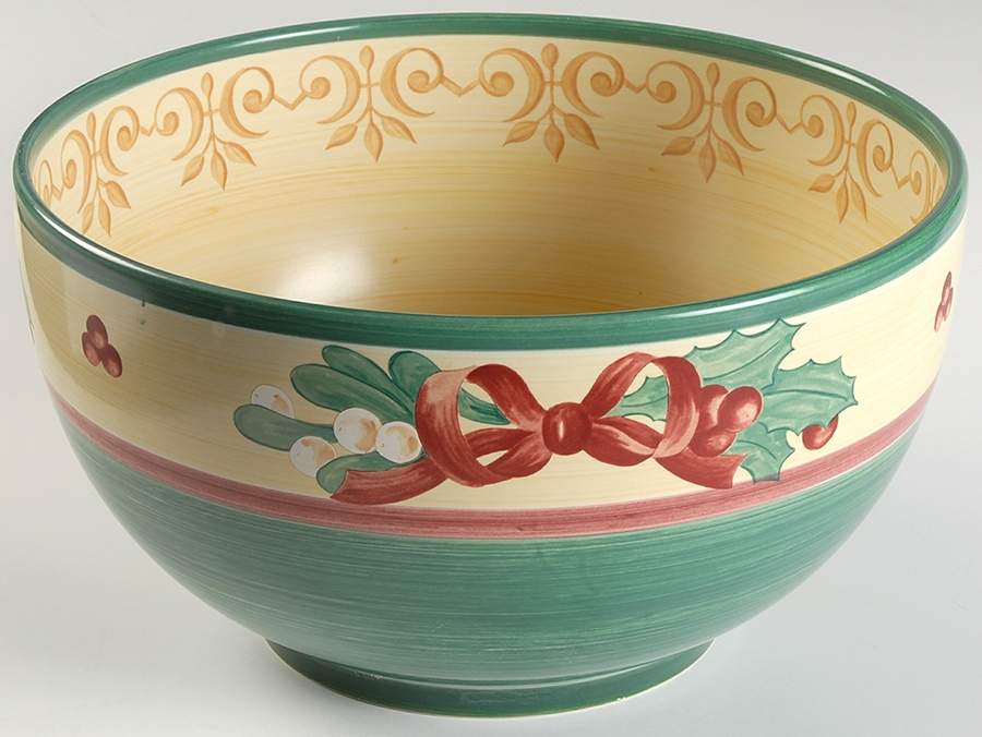 Merry Winter 11" Large Salad Serving Bowl by Villeroy & Boch-1