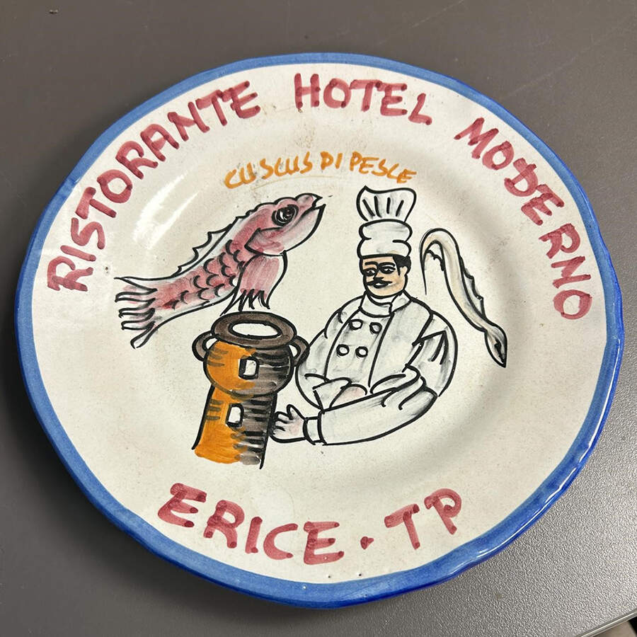 Ristorante Luncheon Plate by Vietri (Italy)-1