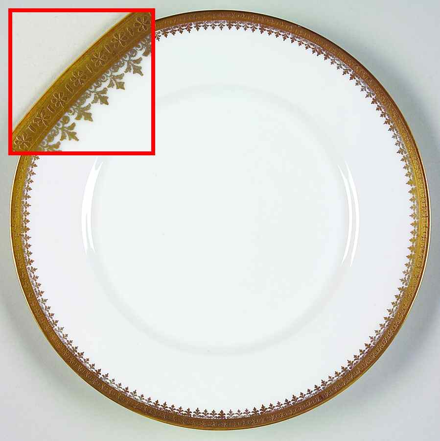 VTO47 Dinner Plate by Victoria (Austria)-1