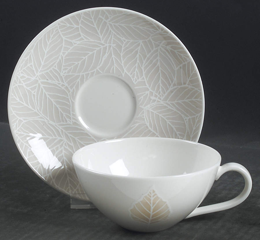 City Park Flat Cup & Saucer Set by Villeroy & Boch-1