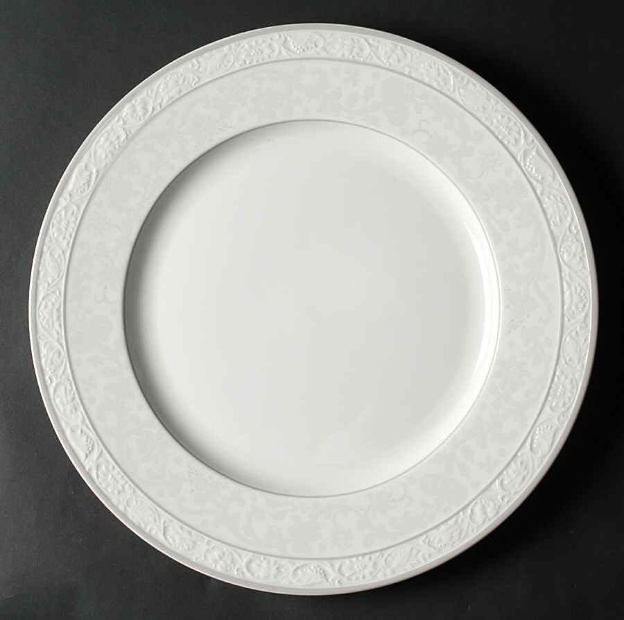 Gray Pearl 13" Chop Plate (Round Platter) by Villeroy & Boch-1