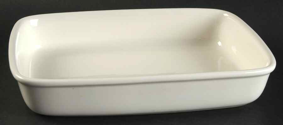 Bianco 9" Rectangular Baker by Villeroy & Boch-1