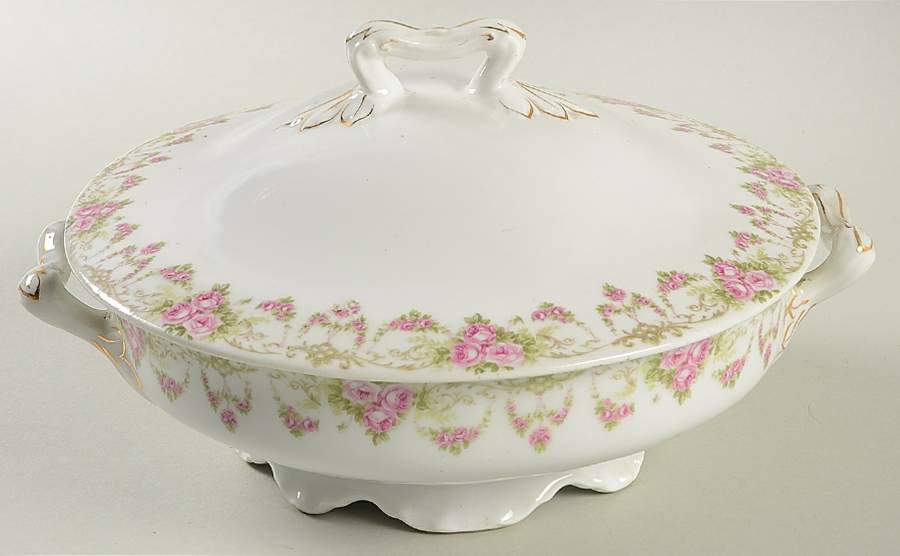 VNN11 Round Covered Vegetable by Vienna-1