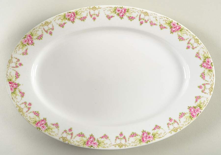 VNN11 12" Oval Serving Platter by Vienna-1