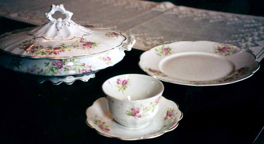 540 Flat Cup & Saucer Set by Vienna-1
