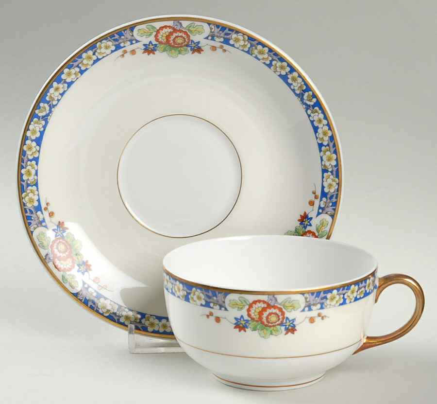 VIG93 Flat Cup & Saucer Set by Vignaud-1