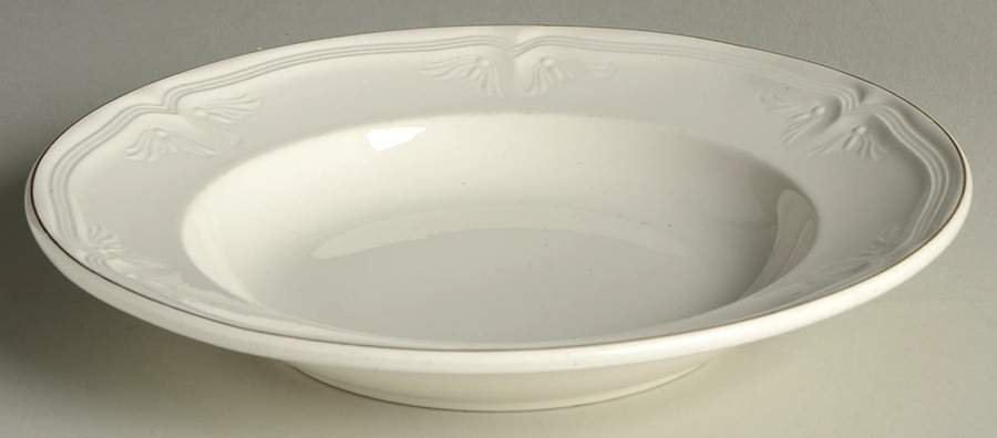 Cortina 2700 Gold Rim Soup Bowl by Villeroy & Boch-1