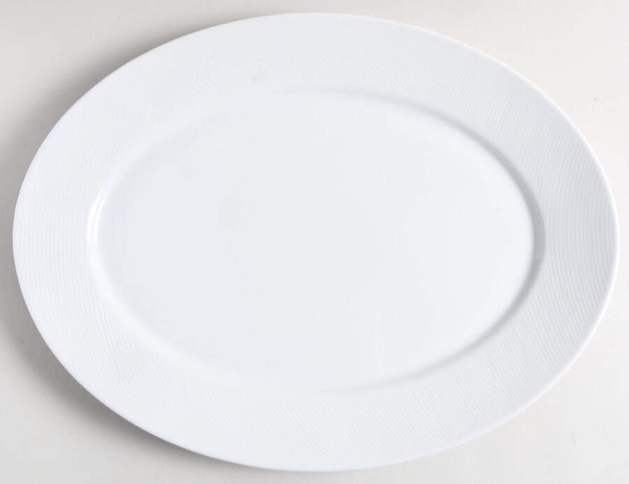 Spirit White 14" Oval Serving Platter by Vista Alegre-1