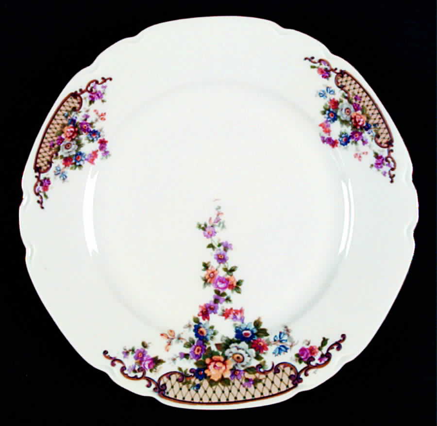VIT199 Salad Plate by Victoria (Czech)-1