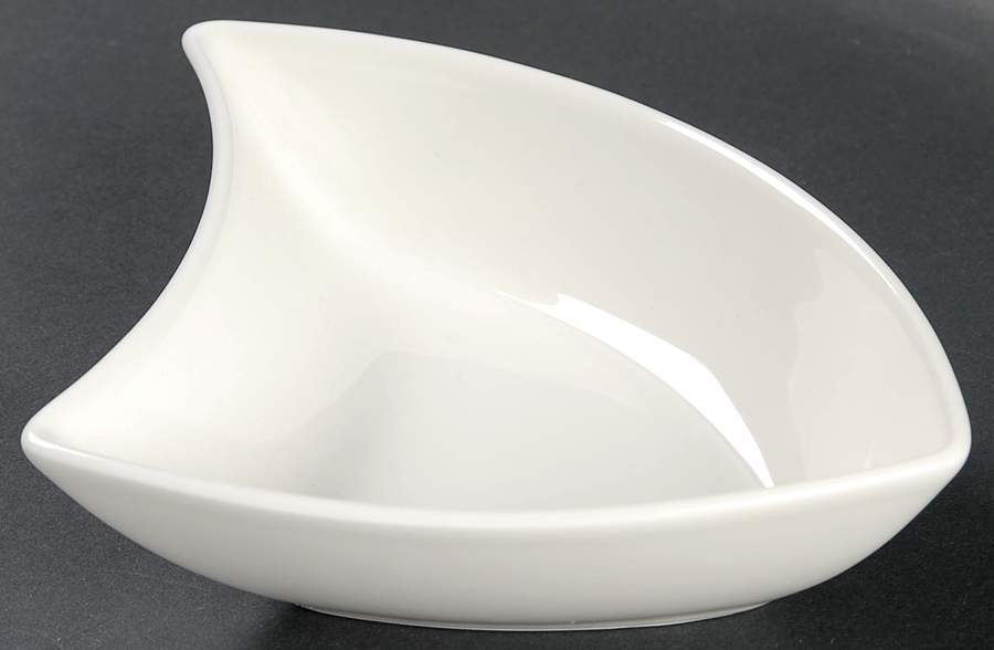 New Wave New Wave Caffe Small Triangular Dish by Villeroy & Boch-1