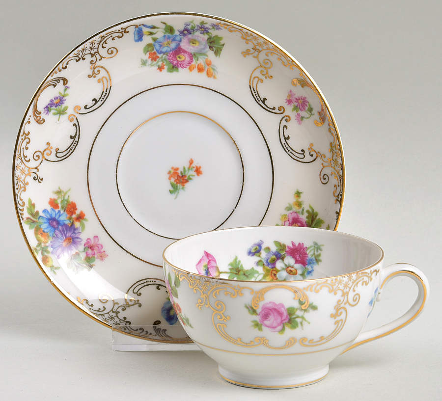 VIT208 Flat Cup & Saucer Set by Victoria (Czech)-1