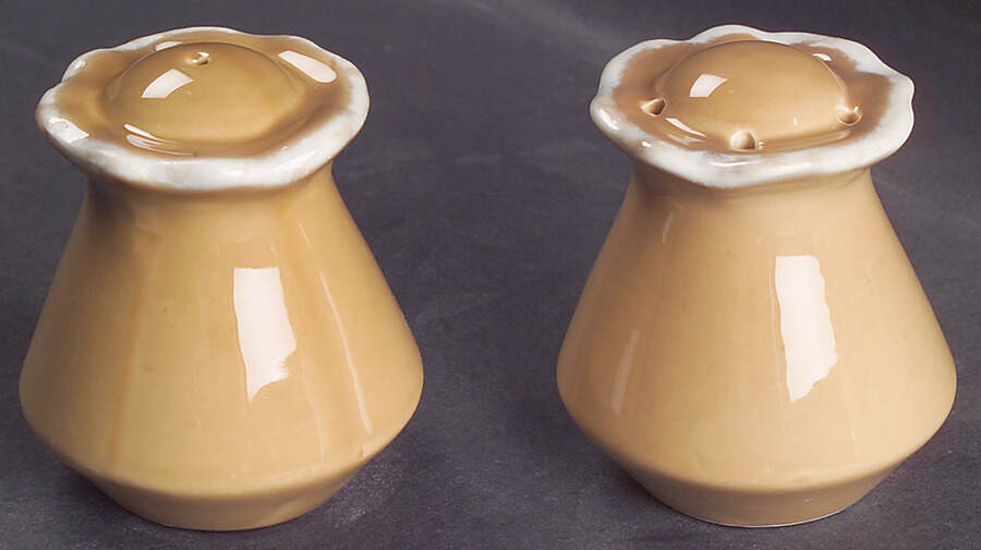 Terreno Salt & Pepper Set by Vietri (Italy)-1