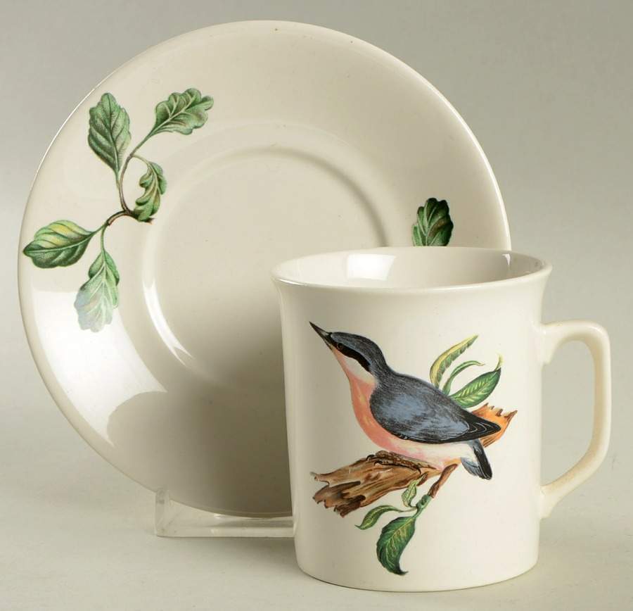VIL89 Flat Cup & Saucer Set by Villeroy & Boch-1