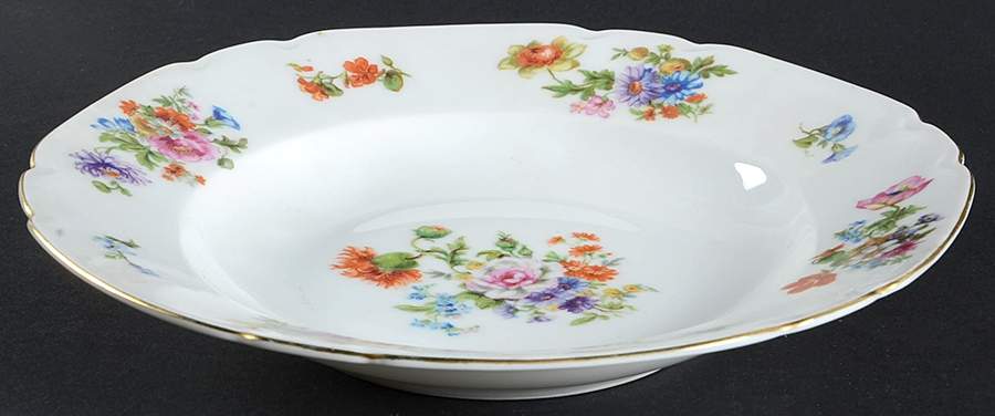VIT220 Rim Soup Bowl by Victoria (Czech)-1
